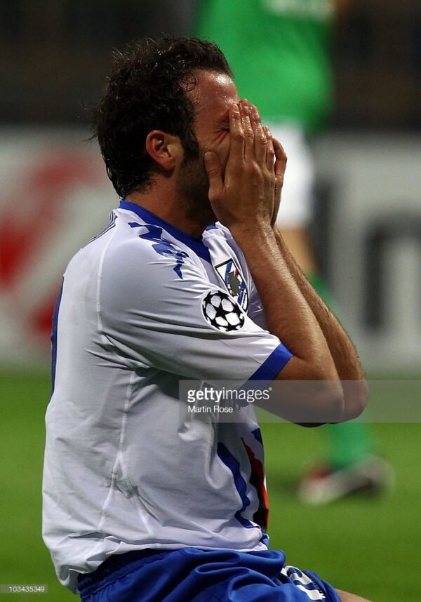 103435349 Sampdoria Pazzini Jersey 2010/11 Champions League